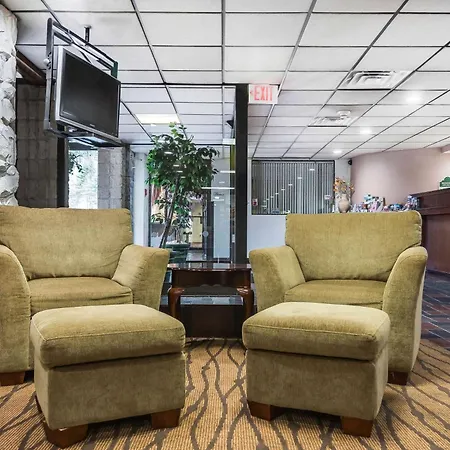 Quality Inn & Suites Binghamton Vestal-3