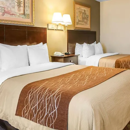 Quality Inn Defiance-2