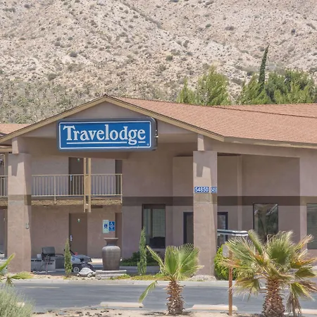 Travelodge Inn & Suites By Wyndham Yucca Valley/Joshua Tree-2