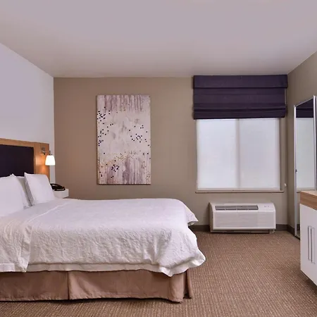 Hampton Inn & Suites Woodland-Sacramento Area-2