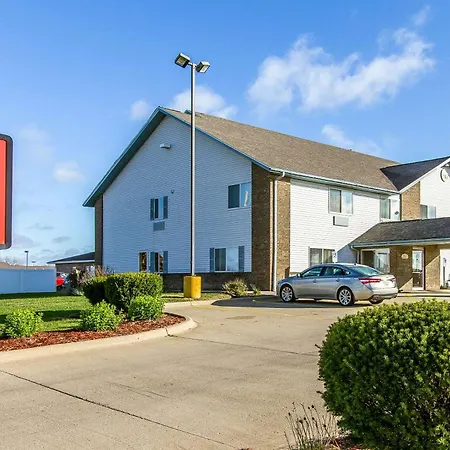 Econo Lodge Inn & Suites Pekin - Peoria Area-2