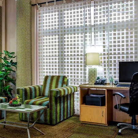 La Quinta Inn & Suites By Wyndham Fremont Silicon Valley-3