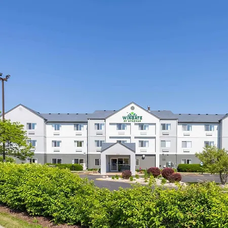 Wingate By Wyndham Gurnee-2