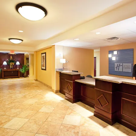Hampton Inn Niagara Falls-3