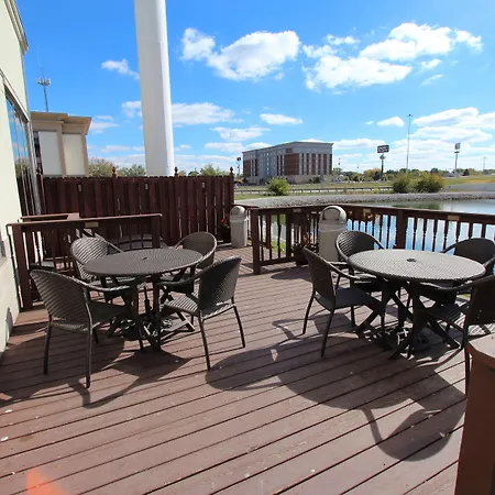 Baymont Inn & Suites By Wyndham Findlay-2