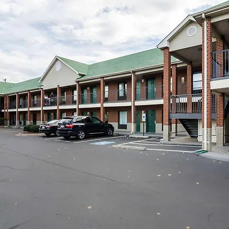 Econo Lodge Richmond North-3
