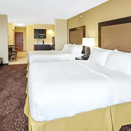 Holiday Inn Express & Suites Sandusky By Ihg-2