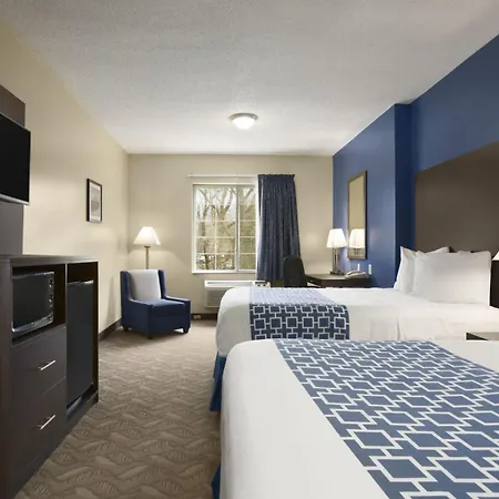 Days Inn & Suites By Wyndham Cherry Hill - Philadelphia-3