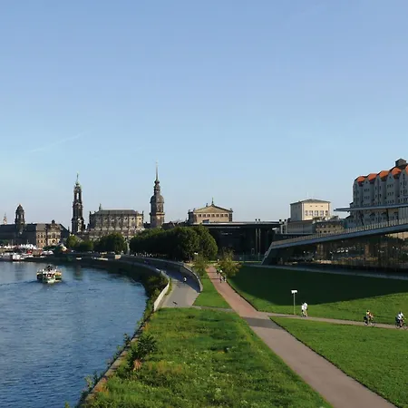 Maritim Hotel Dresden-3