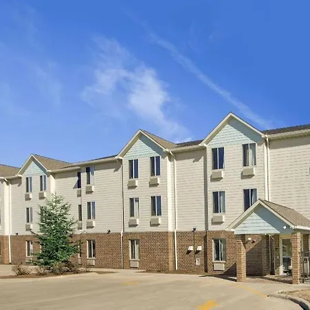 Baymont By Wyndham Jacksonville-3