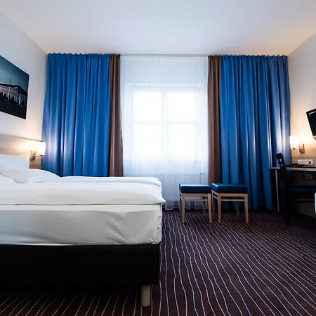 Plaza Inn Berlin Charlottenburg-2