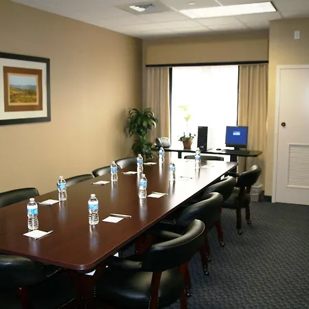 Hampton Inn Mount Airy-3
