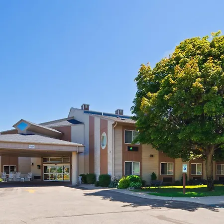 Best Western Lakewinds-3