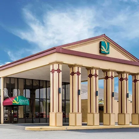 Quality Inn And Suites Kingston-3