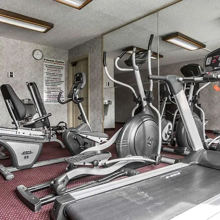 Quality Inn And Suites Kingston-2