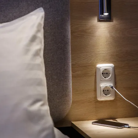 Holiday Inn Express Frankfurt Messe By Ihg-2