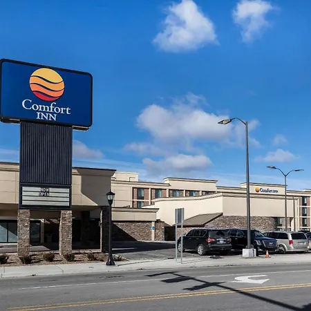 Comfort Inn Bay City - Riverfront-2