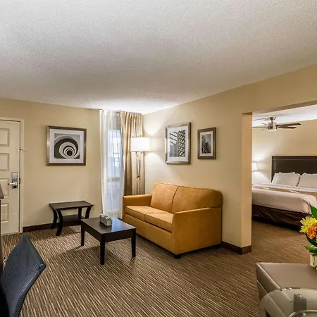 Quality Inn University Lansing-3