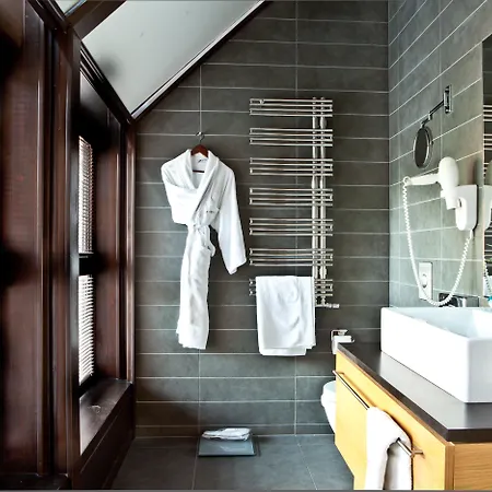 Great Polonia The Granary La Suite Hotel-2