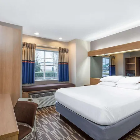 Microtel Inn & Suites By Wyndham Matthews/Charlotte-3