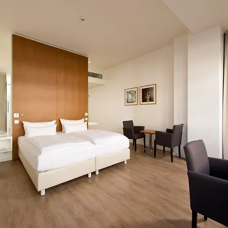 Ellington Hotel Berlin-3