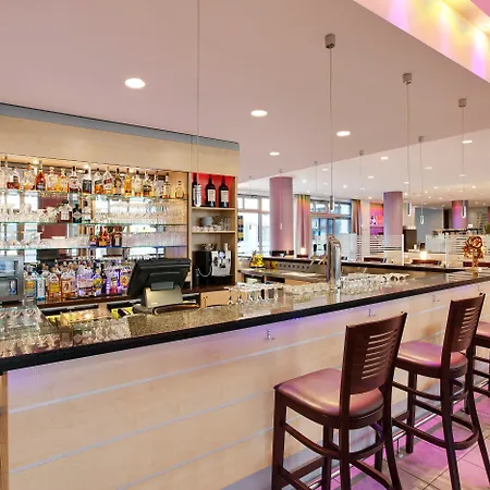 Holiday Inn Express Berlin City Centre By Ihg-2