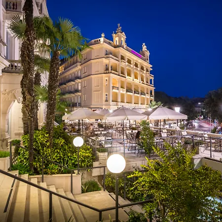 Hotel Bellevue - By Liburnia Hotels & Villas-3
