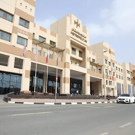 Metropolitan Hotel Dubai-3