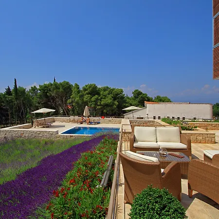 Aminess Vival Casa Velaris-3
