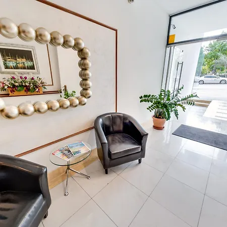 Onyx Apartments-2