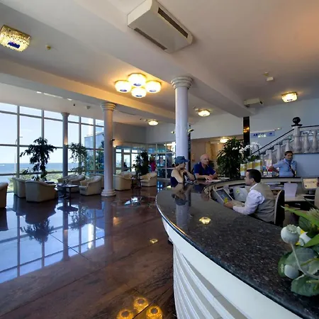 Hotel Gran Vista Plava Laguna-3