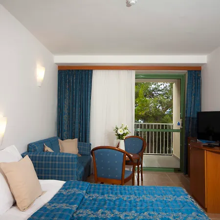 Bluesun Hotel Marina-2