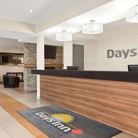 Days Inn By Wyndham Montreal East-2