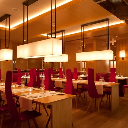 The Fitzwilliam Hotel Belfast-2