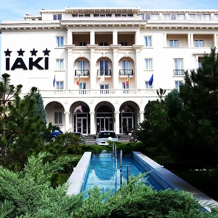 Iaki Conference & Spa Hotel-3