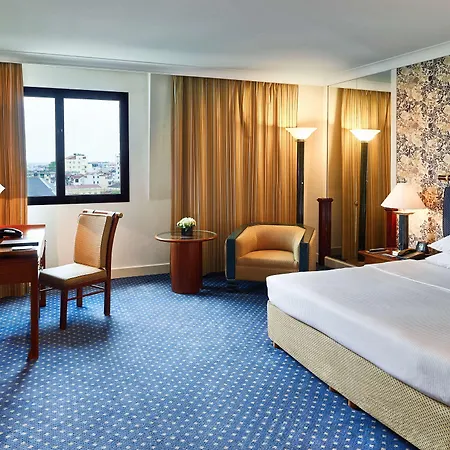Hilton Hanoi Opera-3