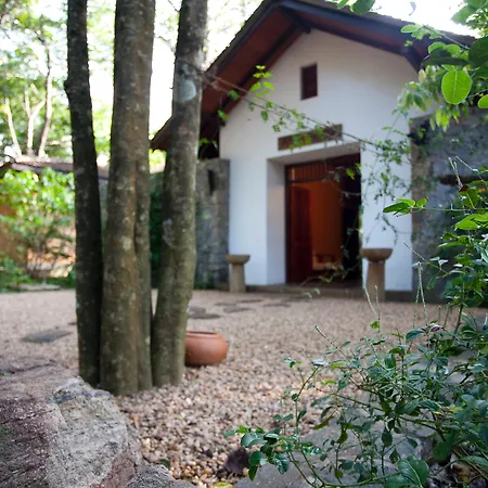 Hotel Sigiriya-2
