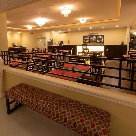 Ramada By Wyndham Houston Intercontinental Airport East-3