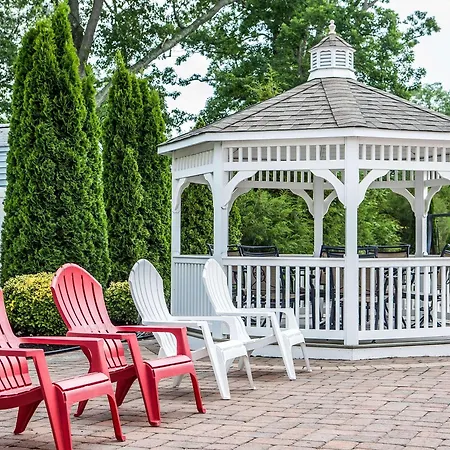 Avon Hotel - Toms River-3
