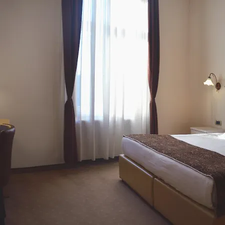 Belgrade City Hotel-3