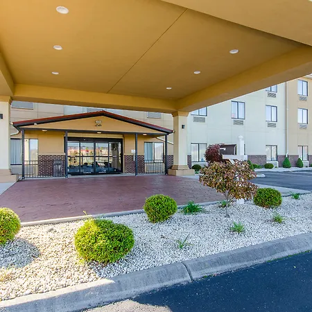 Comfort Suites Wytheville Near Conference Center-2