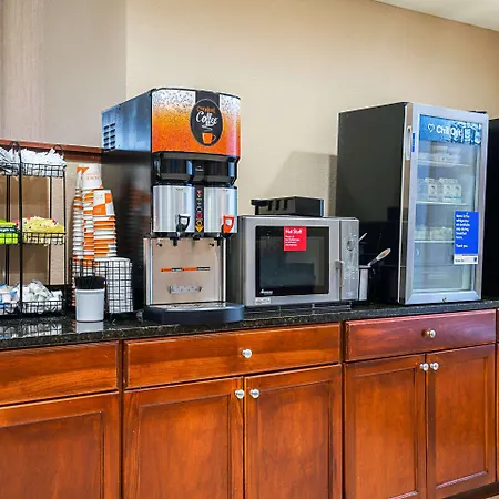 Comfort Inn Near Rocky Mount Sports Complex-2