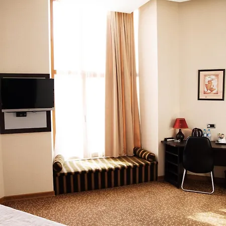 Austin Hotel Baku-3