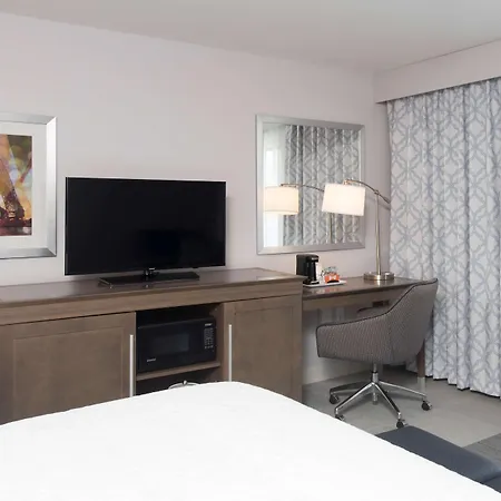 Hampton Inn And Suites Michigan City-3