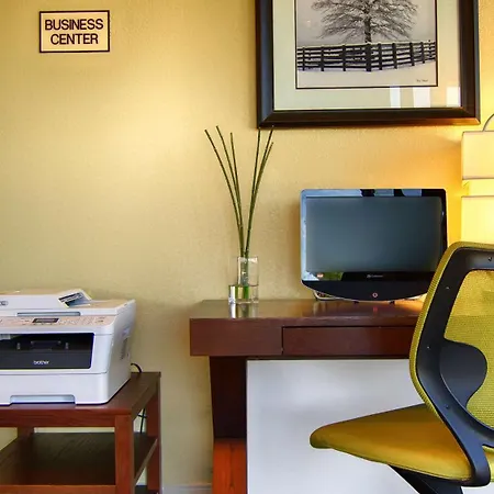 Best Western Cades Cove Inn-3