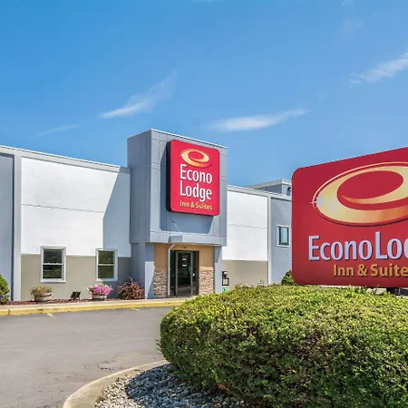 Quality Inn & Suites Columbus West-3