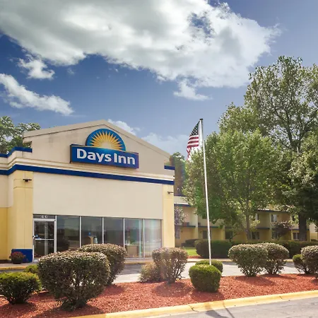 Days Inn By Wyndham Portage Indiana Dunes National Park-3