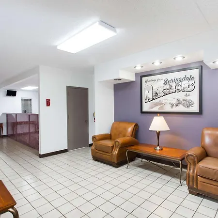 Super 8 By Wyndham Springdale Ar-2