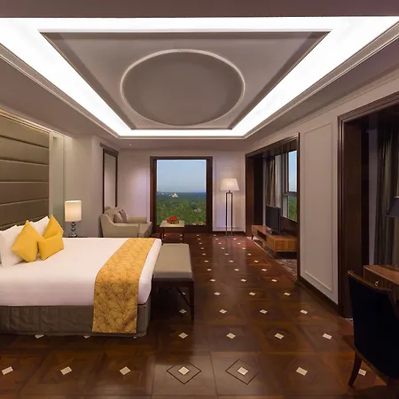 Crowne Plaza Kochi By Ihg-3