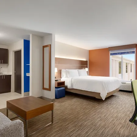Hampton Inn & Suites Opelika-I-85 Auburn Area-2